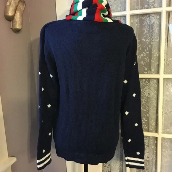 Holiday Sweater - Picture 2 of 7